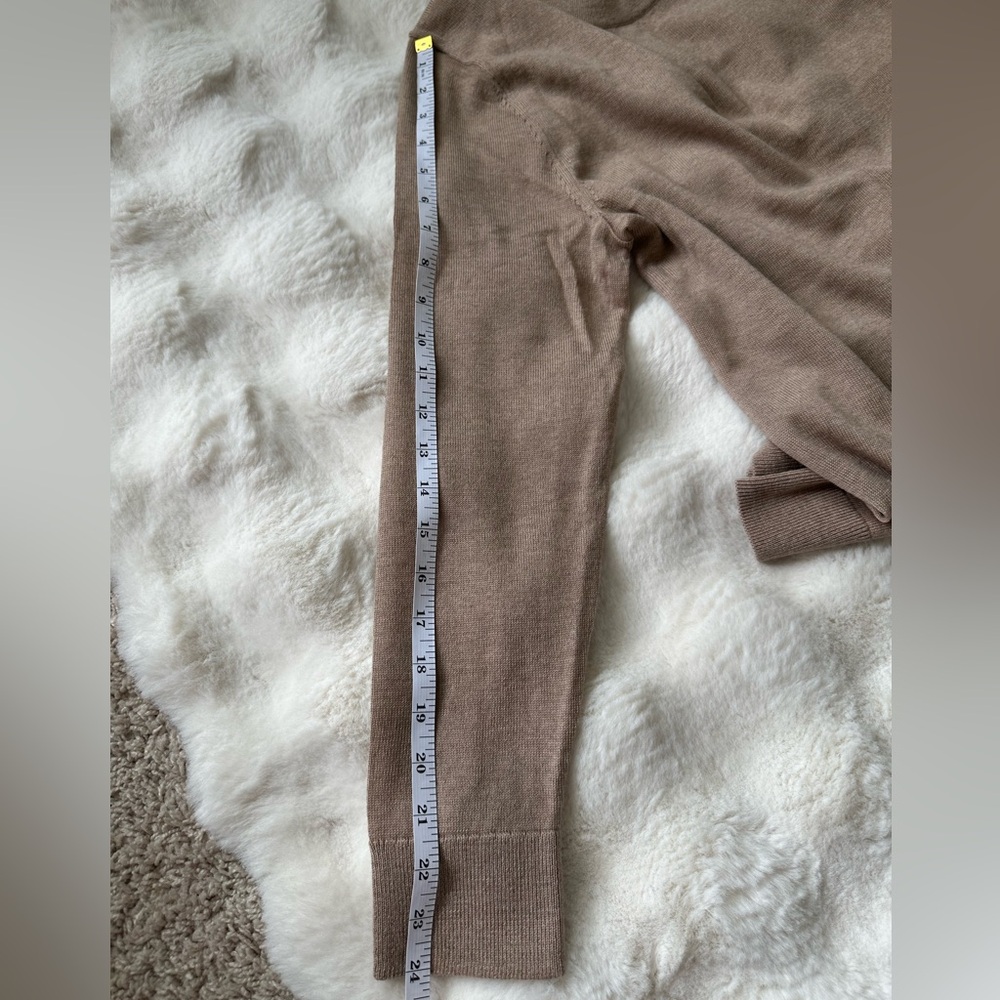 Banana Republic Factory Men's Merino Wool Crewneck Sweater in Light Brown-M - Picture 7 of 7